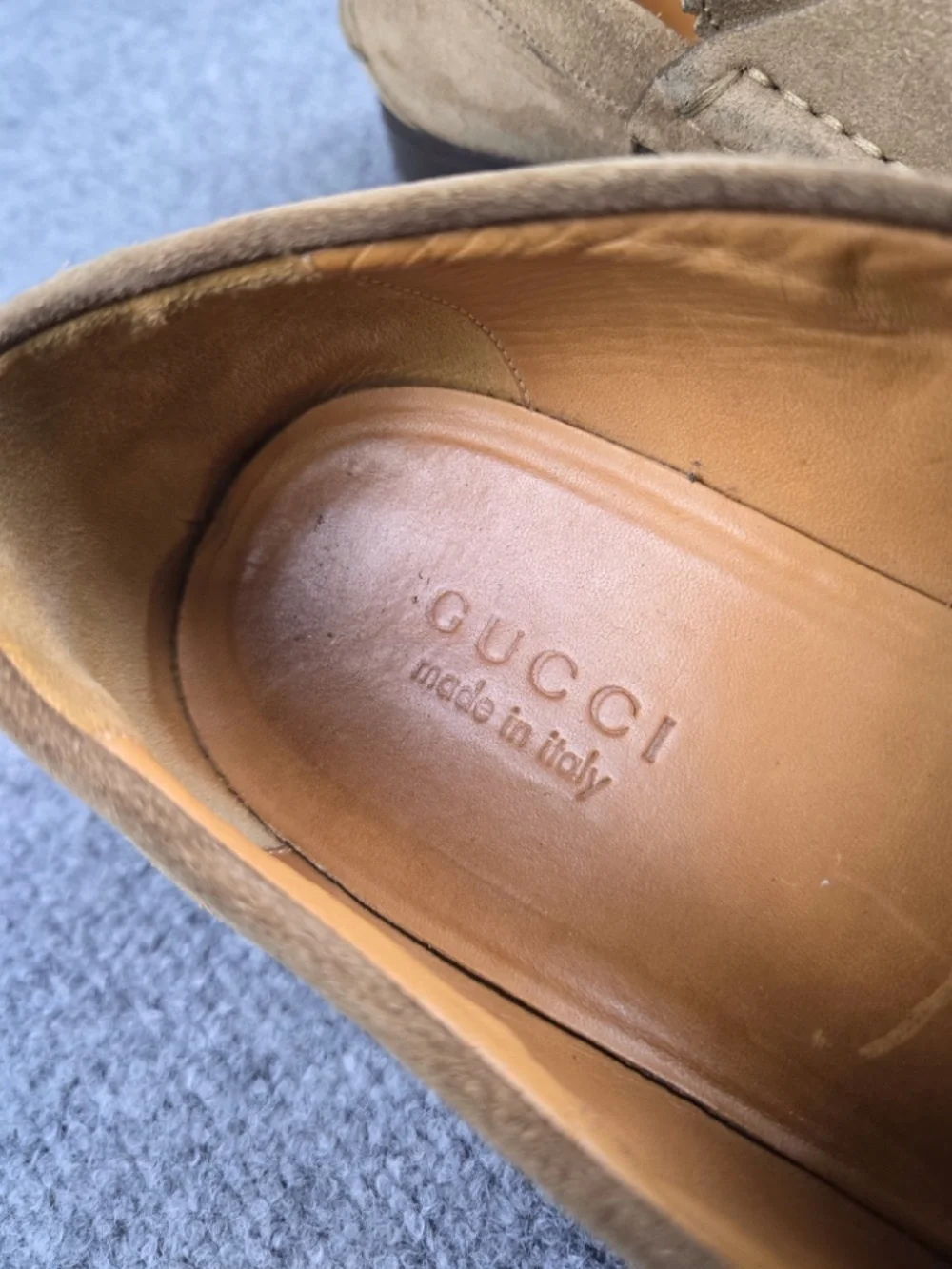 Gucci Men's Suede Apron Toe Loafers Size IT 10.5 (US 11.5) Italy